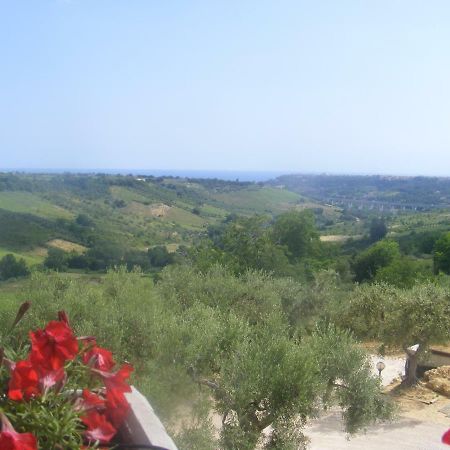 Agriturismo Trivilini Lanciano Buitenkant foto